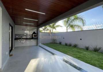 Luxuoso sobrado com energia fotovoltaica e espaços amplos no condomínio catagua way!