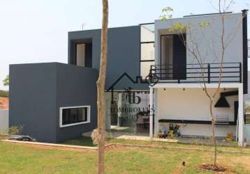 Casa com 4 dormitórios à venda, 218 m² por r$ 1.500.000,00 - centro - itaí/sp