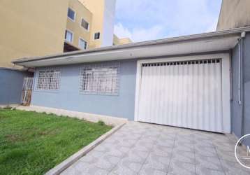 Residência Térrea com Amplo Terreno