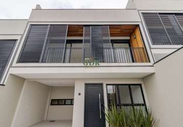 Casa com 3 quartos à venda na rua vitório sbalqueiro, vista alegre, curitiba, 150 m2 por r$ 949.000