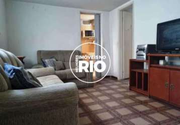 Apartamento com 2 quartos à venda na rua indaiaçu, --, andaraí, rio de janeiro, 55 m2 por r$ 180.000