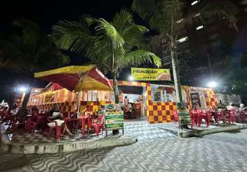 Bar e restaurante frente praia localizado no bairro da cidade ocian em praia grande
