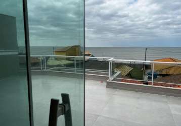 Excelente Casa á Venda de frete para o Mar