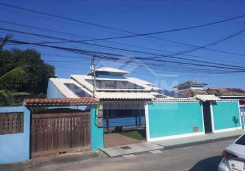 Casa em condomínio fechado com 3 quartos à venda na rua dos jacarandás, centro, maricá, 220 m2 por r$ 650.000