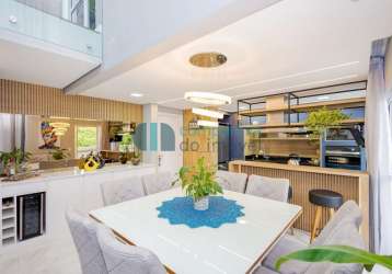 Cobertura duplex com amplo terraço, espaço gourmet