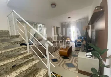 Sobrado com 3 dormitórios sendo suítes à venda na parada inglesa