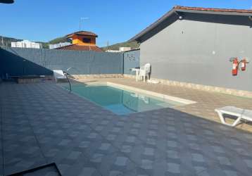 Casa para venda com 50 metros quadrados com 2 quartos, piscina na prainha- caraguatatuba - sp