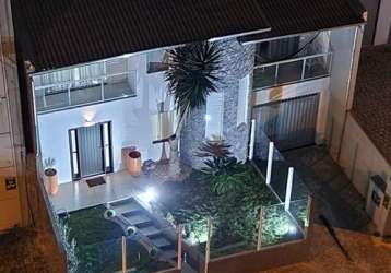 Casa com 3 dormitórios à venda, 300 m² por r$ 1.390.000,00 - são judas - itajaí/sc