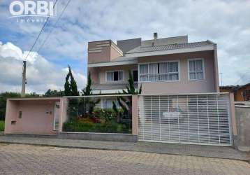 Linda casa com 3 dormitórios à venda, 207 m² por r$ 1.300.000 - sete de setembro - gaspar/sc