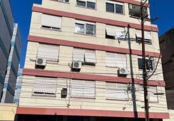 Apartamento com 1 quarto à venda na rua joão alfredo, 255, cidade baixa, porto alegre por r$ 129.000