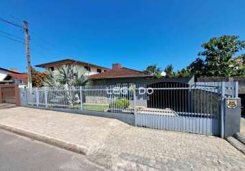 Casa averbada com 3 dormitórios à venda, 180 m² por r$ 550.000 - iririú - joinville/sc