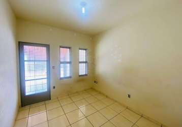 Casa com 3 dormitórios para alugar, 150 m² por r$ 1.600/mês - jardim pérola - marília/sp