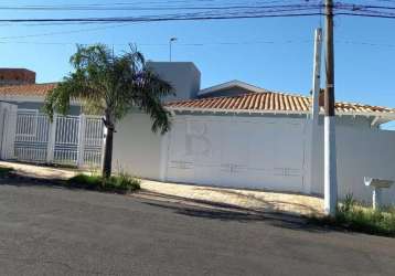 Casa com 3 dormitórios à venda, 240 m² por r$ 980.000,00 - parque das esmeraldas ii - marília/sp