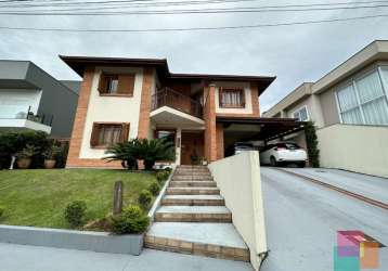 Casa em condomínio fechado com 4 quartos à venda na macapá, 0, anita garibaldi, joinville por r$ 2.000.000