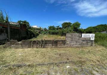 Terreno à venda bairro stella maris permite construção de casas geminadas