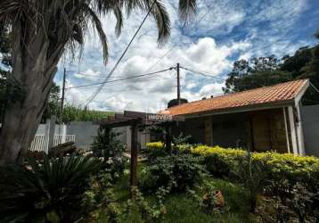 Chácara / sítio com 4 quartos para alugar no privê gramados de santa rita, campo limpo paulista  por r$ 5.700