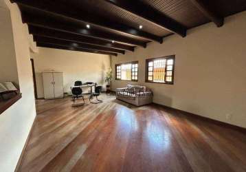 Casa com 4 dormitórios à venda, 381 m² por r$ 1.200.000,00 - vila brasil - jaú/sp