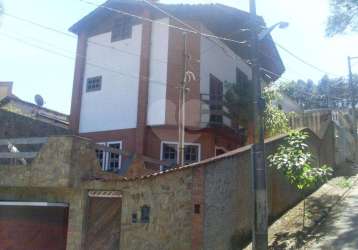 Casa com 3 quartos à venda na rua tomé afonso de moura, 624, vila amélia, são paulo, 300 m2 por r$ 710.000