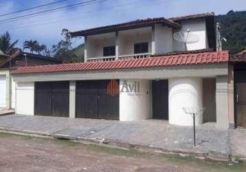 Casa em guarujá com 282m² a venda