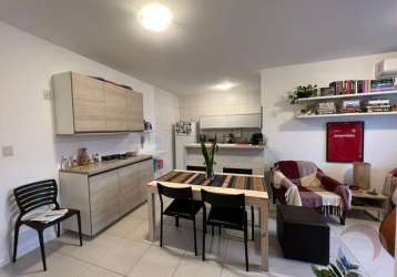 Apartamento para venda em florianópolis, itacorubi, 1 dormitório, 1 suíte, 2 banheiros, 1 vaga