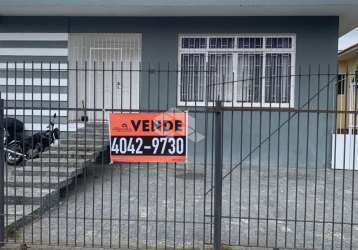 Casa residencial com 7 dormitórios, sendo 3 suítes, 3 vagas de garagem no bairro trindade em florianópolis/sc.