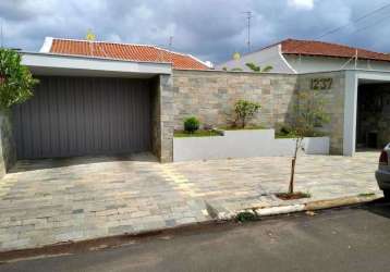 Casa com 3 quartos à venda na avenida luiz alberto, 1237, vila harmonia, araraquara, 293 m2 por r$ 1.100.000