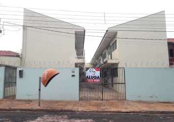 Casa com 1 quarto para alugar na avenida agostinho sônego, 409, campos ville, araraquara, 33 m2 por r$ 400