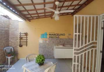 Casa com 2 quartos, 59 m², à venda por r$ 180.000 ou aluguel por r$ 1.209/mês- passaré - fortaleza/c
