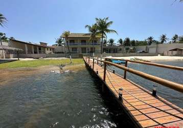 Casa em paracauru -ce: nas margens da lagoa, 6 quartos, pier dentro da lagoa, piscina, deck, mobiliada
