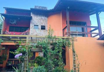Casa à venda no bairro trindade em florianópolis