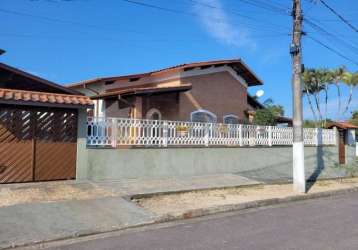 Casa com 3 quartos, 304m², à venda em caraguatatuba, poiares