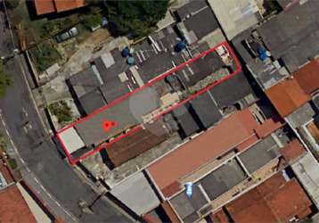 Casa antiga com 255m² e 3 dormitórios, localizado no bairro da vila moreira em guarulhos.