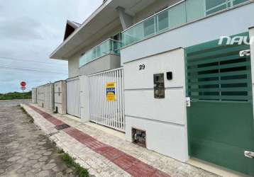 Triplex para locação anual com linda vista para o mar!