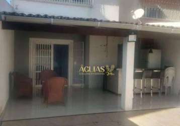 Casa com 3 dormitórios para alugar, 170 m² por r$ 2.305,00/mês - jabuti - itaitinga/ce