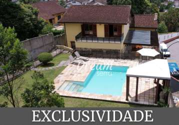 Casa com 5 dormitórios à venda, 441 m² por r$ 2.700.000,00 - castelanea - petrópolis/rj