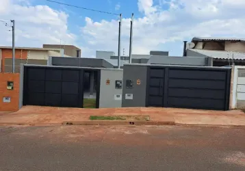 Casa térrea, água limpa park, 3 quartos sendo um suíte