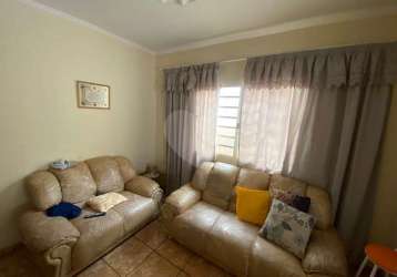 Casa com 4 quartos para alugar na rua marcos antônio dalbem, 63, jardim monte azul, lençóis paulista, 156 m2 por r$ 1.670