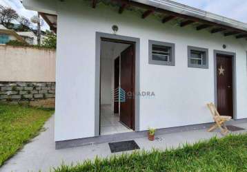 Kitnet com 1 dormitório para alugar, 16 m² por r$ 1.114,67/mês - pantanal - florianópolis/sc