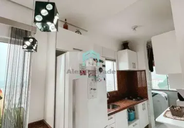 Apartamento com 02 dormitórios e 01 closet em potecas/sc