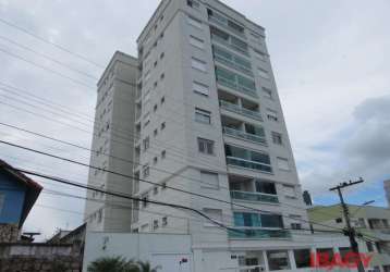 Apartamento com 2 quartos para alugar na afonso pena, 634, estreito, florianópolis, 74 m2 por r$ 2.700