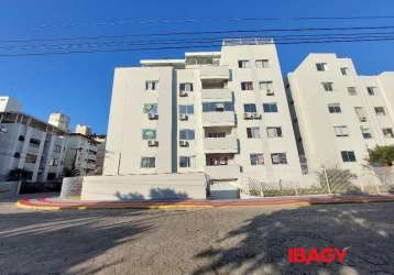Apartamento com 3 quartos para alugar na rua hercílio de aquino, 326, itaguaçu, florianópolis, 110 m2 por r$ 2.900