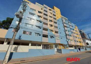 Apartamento com 1 quarto para alugar na rua prefeito coronel antenor mesquita, 98, centro, florianópolis, 33 m2 por r$ 3.500