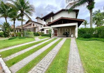 Casa com piscina, com 3 quartos (3 suítes) à venda, 350 m² por r$2.300.000 - balneário praia do pernambuco - guarujá/sp - imobiliária mercuri