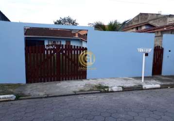 Casa mobiliada para venda no bairro rio do ouro em caraguatatuba.