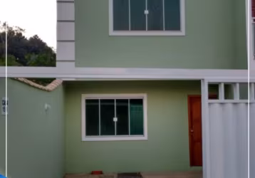 Vendo linda casa com 2 suítes na granja dos cavaleiros em macaé