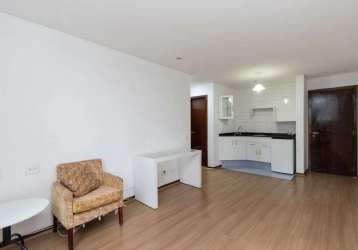 Apartamento com 1 dormitório para alugar, 61 m² por r$ 2.204,00/mês - centro - curitiba/pr