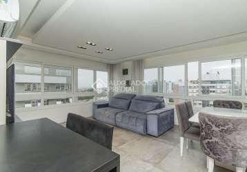 Apartamento com 3 quartos para alugar na travessa américo silveira, 146, cristo redentor, porto alegre, 91 m2 por r$ 4.200