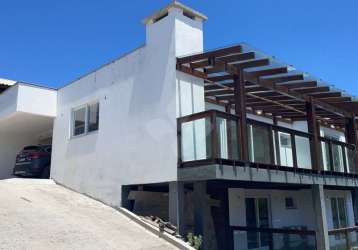 Casa em condomínio fechado com 3 quartos à venda na giovani luiz piucco, 1, ferraz, garopaba por r$ 2.565.000