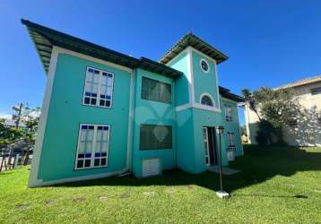 Apartamento com 2 quartos à venda na marques guimaraes, 435, centro, garopaba por r$ 750.000