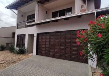 Casa com 4 quartos à venda na madeira, 261, guanabara, joinville por r$ 890.000